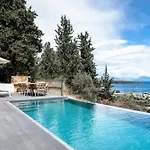 Hills Nydri (Lefkada)